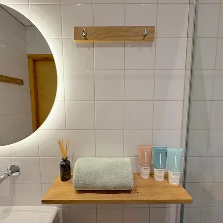 Boutique Tent 'pruum' Op Unieke Plek In Het Met Luxe Bed 豪华帐篷 福尔登